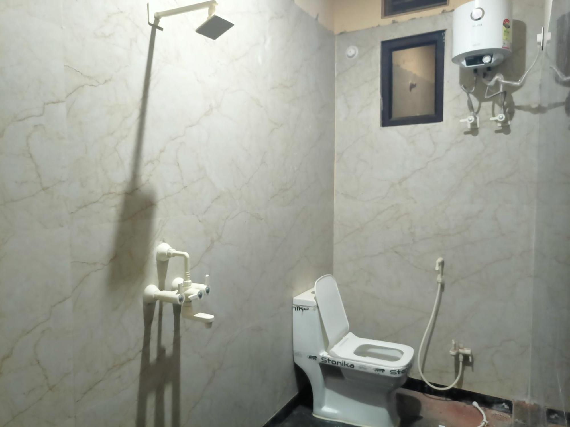 Shri Janki Vatika Hotel Vrindavan Exterior photo